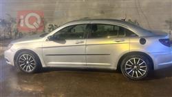 کرایسلەر 200